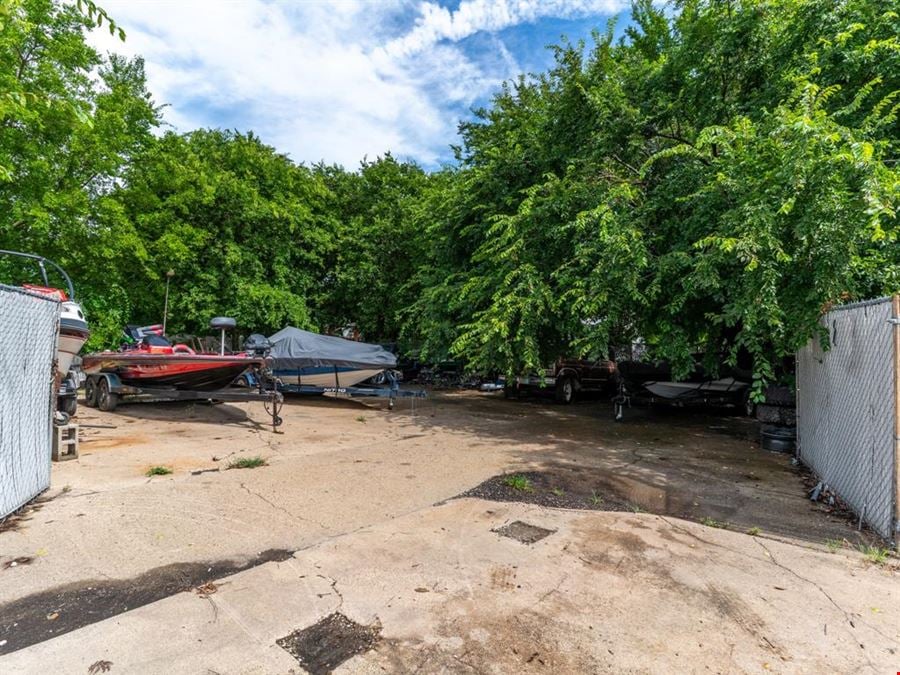 630 N I 35 Rd
