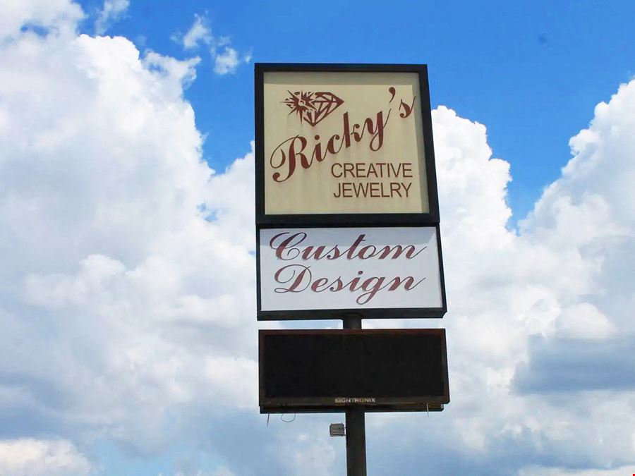 Coursey Blvd Freestanding Retail Property For Sale