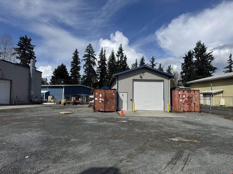 20404 & 20405 69th Ave NE