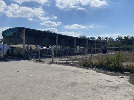 Preview of Industrial space for Sale at 1069 N Tamiami Trl