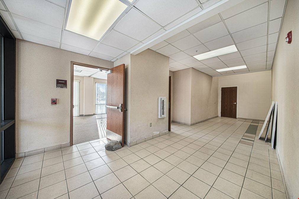 72 Sheldon Ave SE