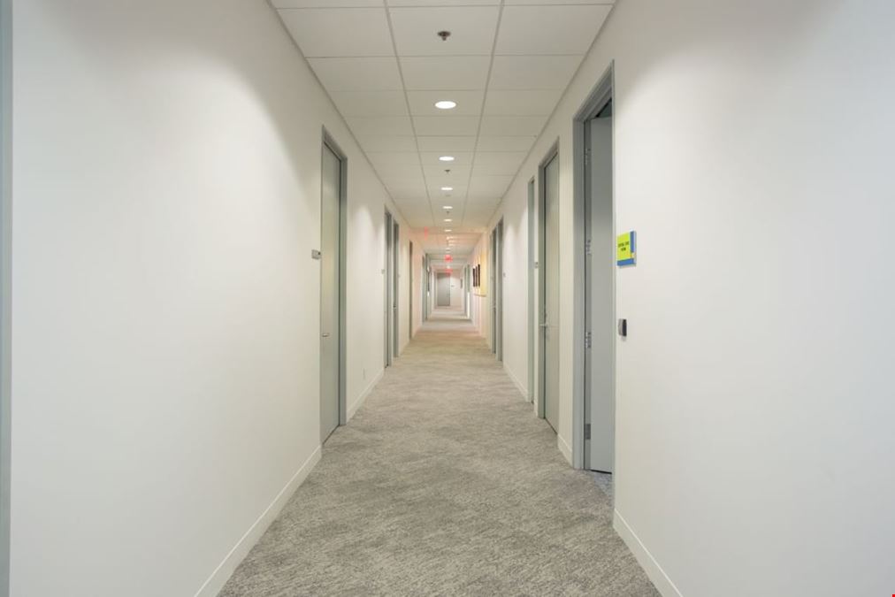 Carr Workplaces - Laguna Niguel