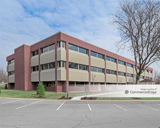Preview of Office space for Rent at 81 Highland Avenue