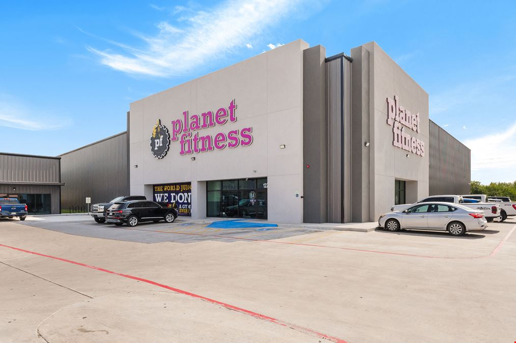 Planet Fitness Plaza