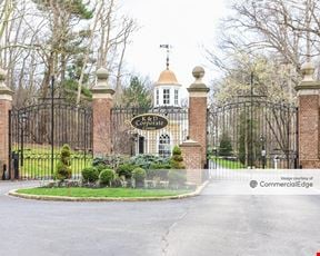 K & D Corporate Center