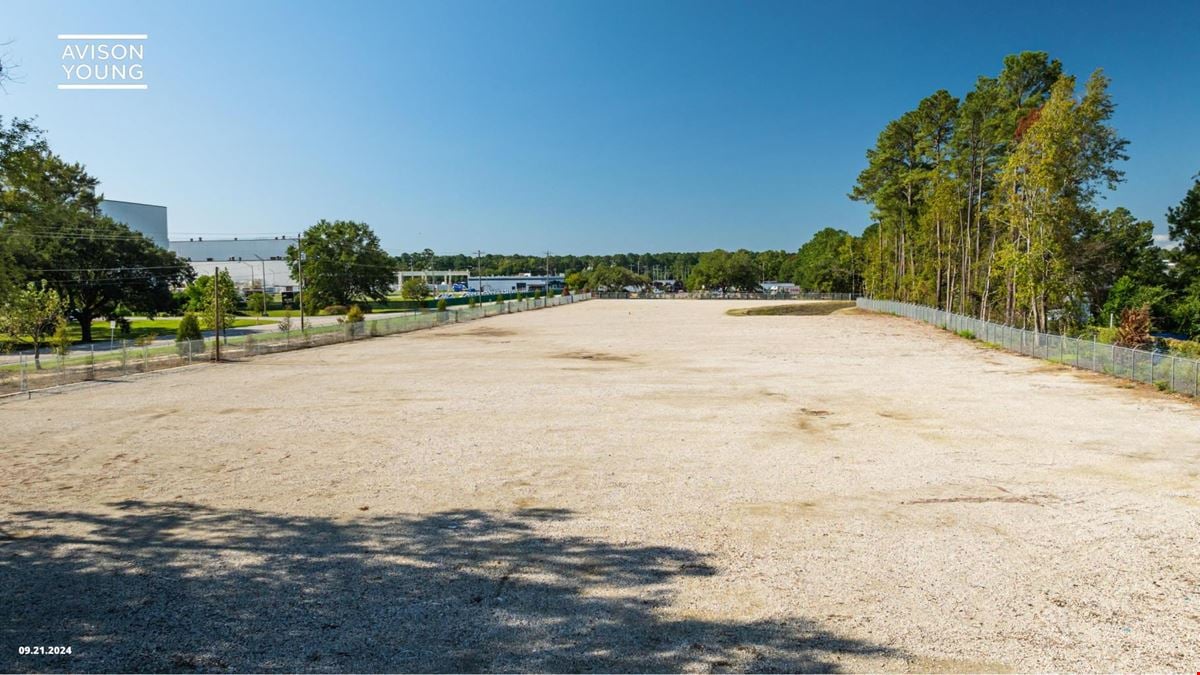 Ladson Commerce Center (LCC)