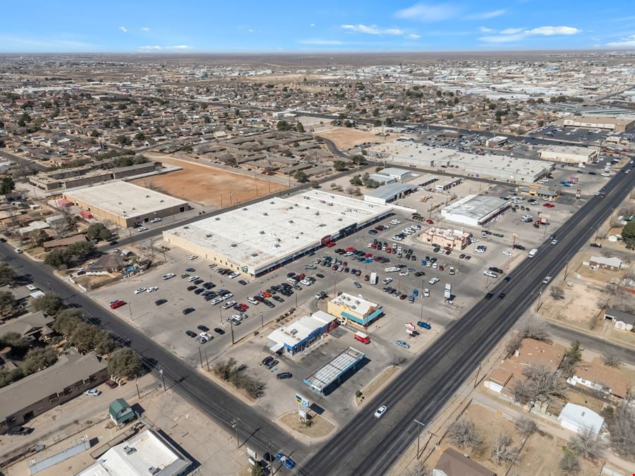 Heroes Plaza Shopping Center