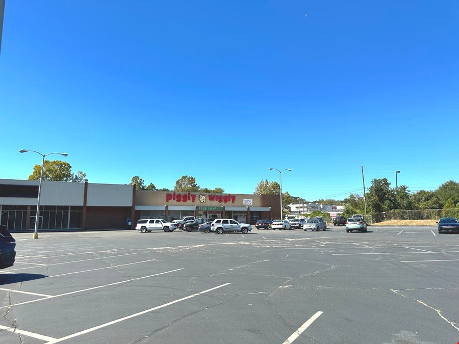 Russell Plaza Shopping Center
