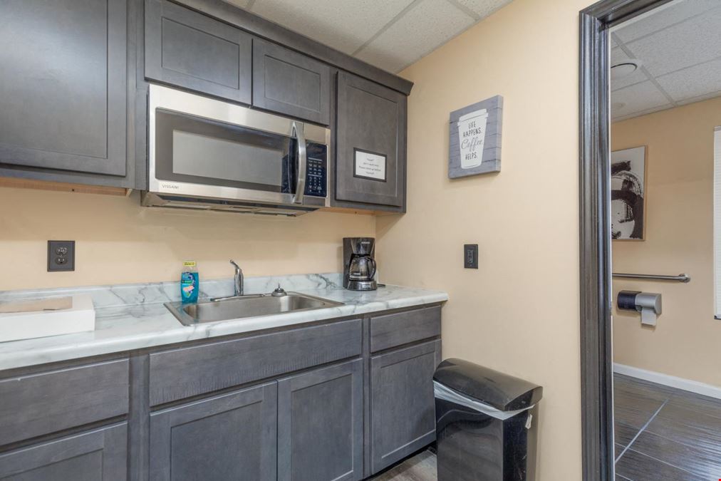 Overland Private Office Suites For Lease