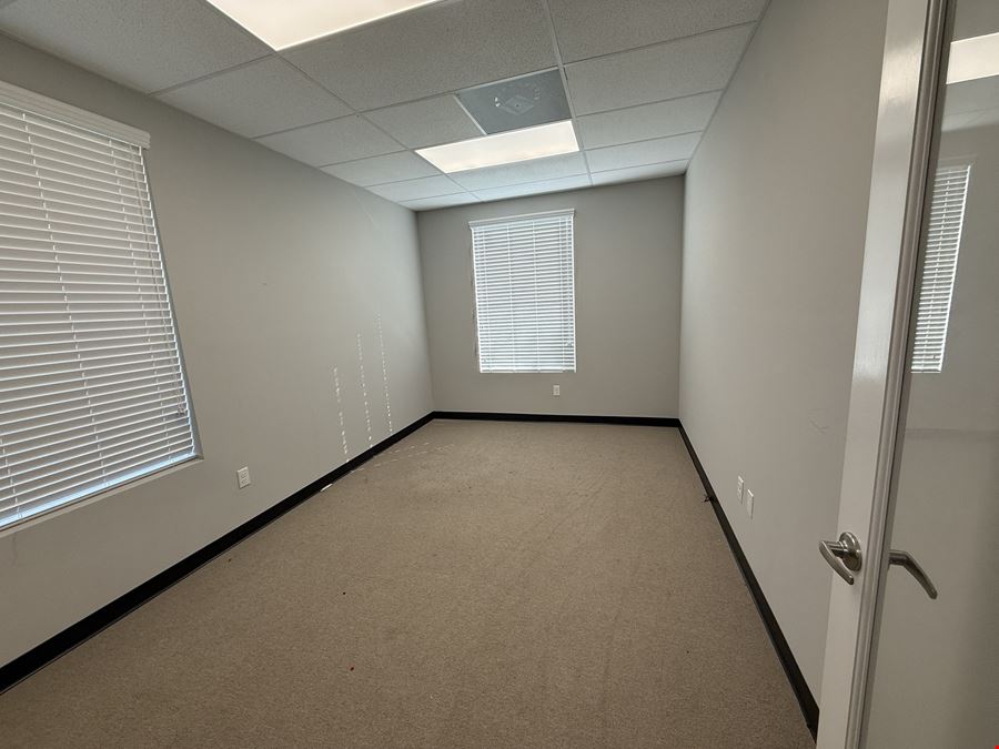 SMART Office Clyde Park | Office Suite For Lease