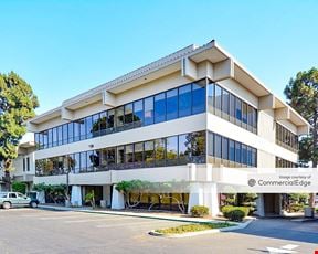 300 East Esplanade Drive
