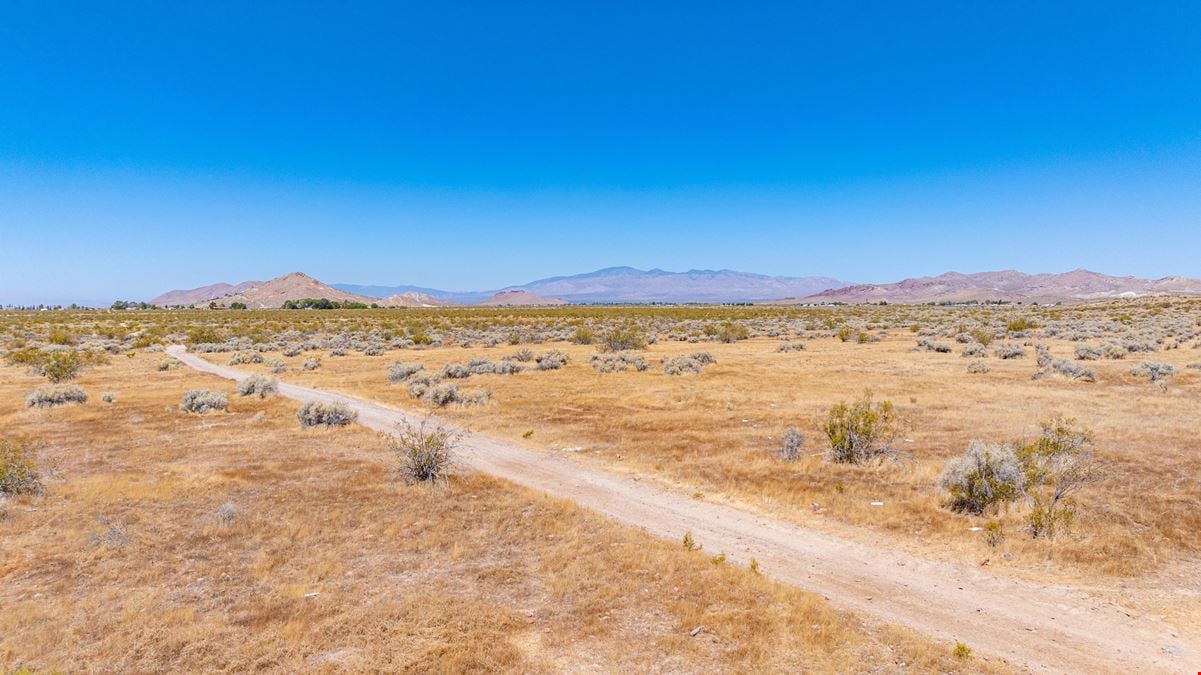 ±1 Acre of Commercial Land in Rosamond, CA