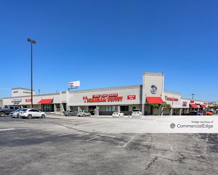 Preview of commercial space at 1201 West Airport Fwy