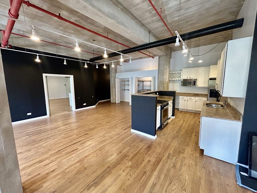 1327 W Washington Blvd., Suite B&C - +/-3,694 SF Office for Lease