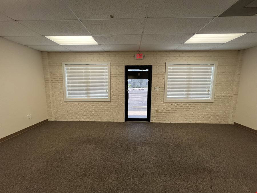 110 N Broadway St, #A, B, C, La Porte- Multi-Tenant Building