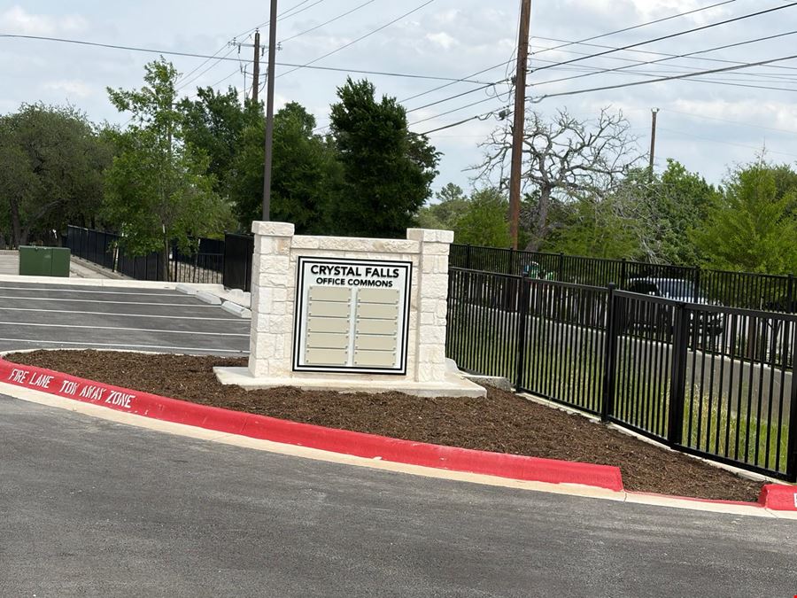 701 Crystal falls pkwy