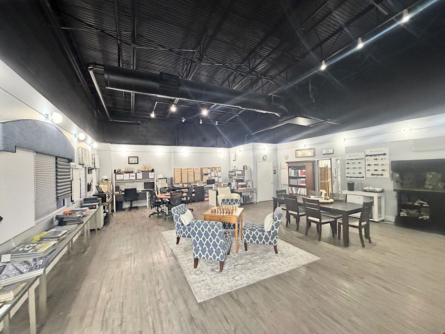 Fully A/C Showroom/Warehouse