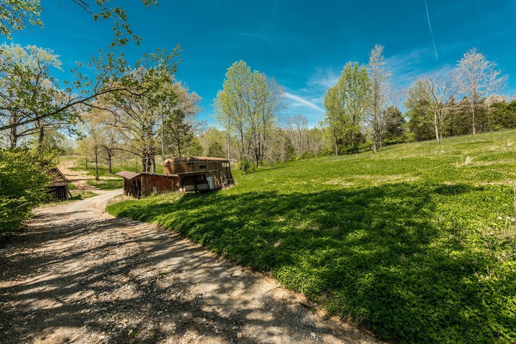 2590 Couchville Pike