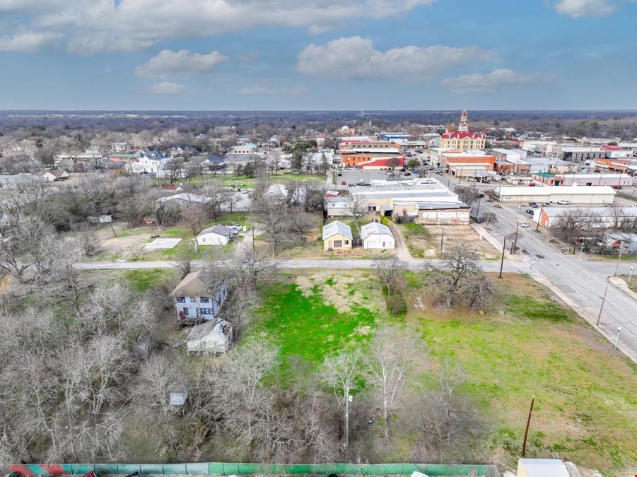 Land for Sale in Bonham