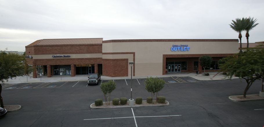 Preview of Retail space for Rent at 725 W Warner Rd