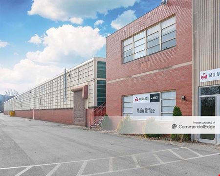 Preview of Industrial space for Rent at 70 East Hillis Street