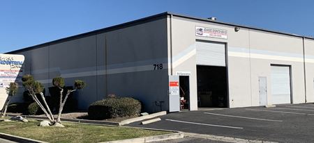 Preview of commercial space at 718-738 N Loren Ave