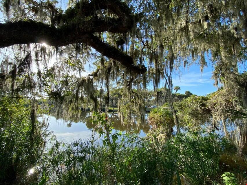 2083 W Midway Road, Fort Pierce, FL, 34981