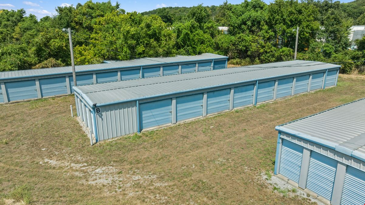 Wyandotte Storage
