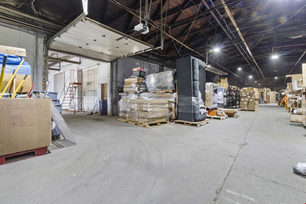 +/- 37,000 SF Multi-Tenant Industrial Building on 4.57 Acres