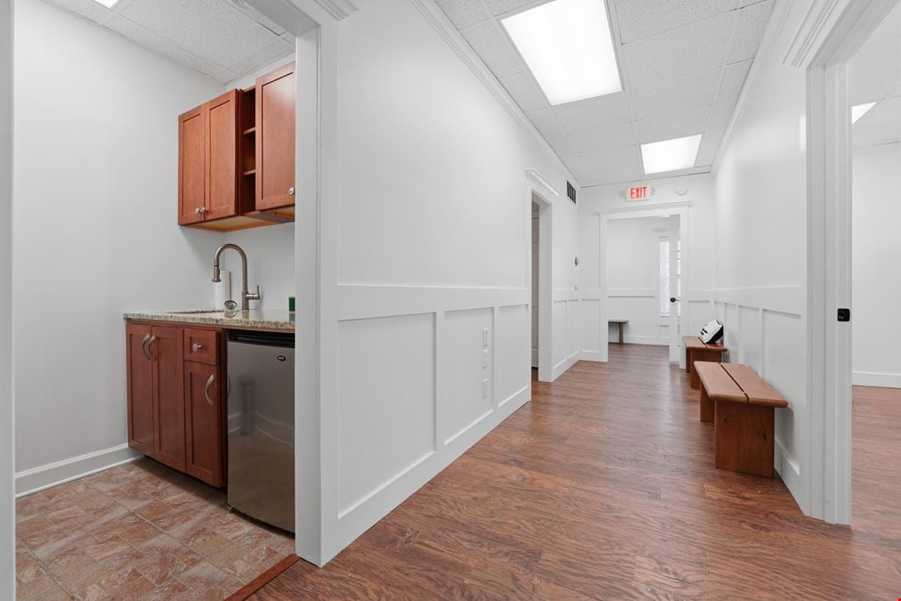 1843 Peeler Rd