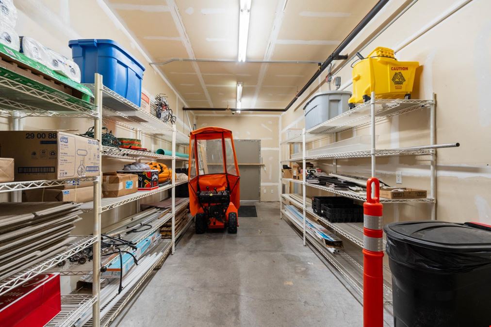 Highway Retail - Esko, MN