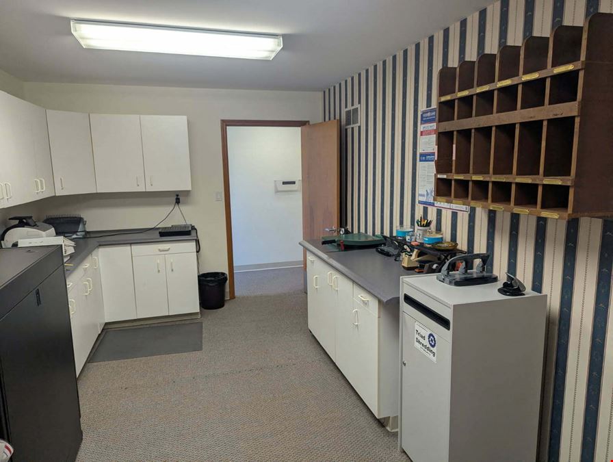 1803 Woodfield Drive Unit B