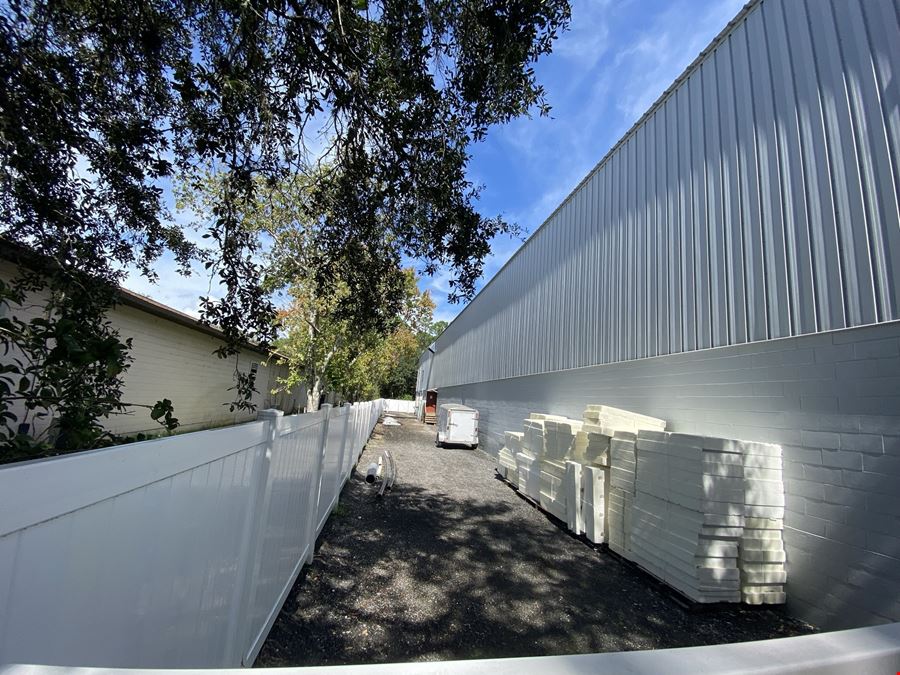 Ormond Beach Industrial / Office For Sale or Lease - 15,882 SF