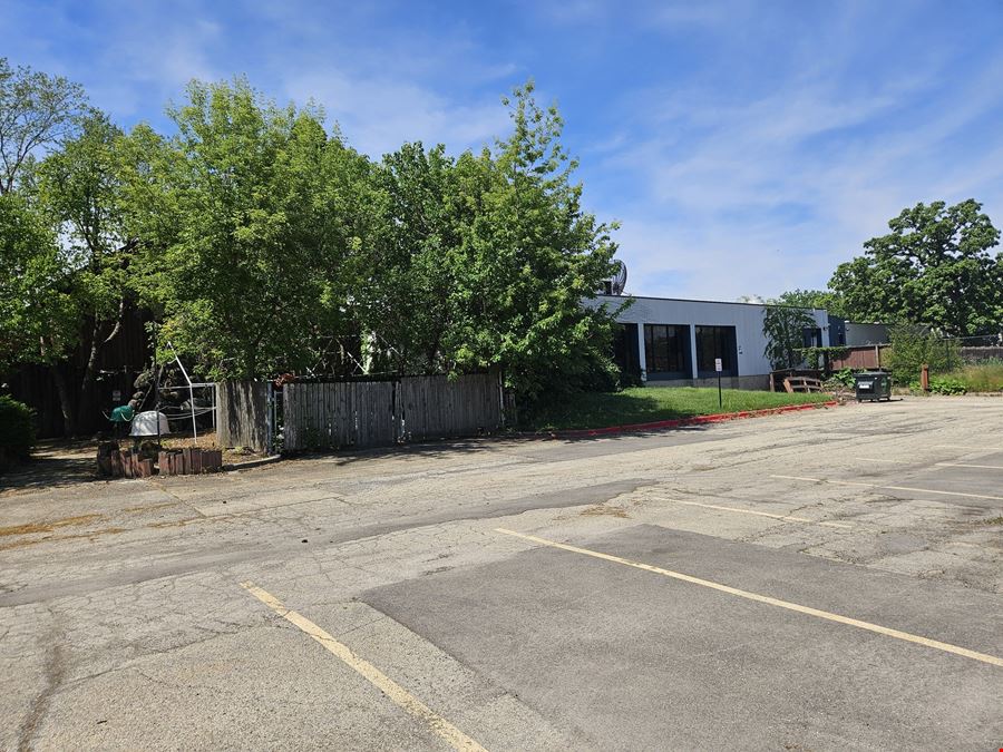 Former Bowling Alley on Roosevelt