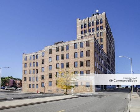 Preview of commercial space at 35 West Huron Street