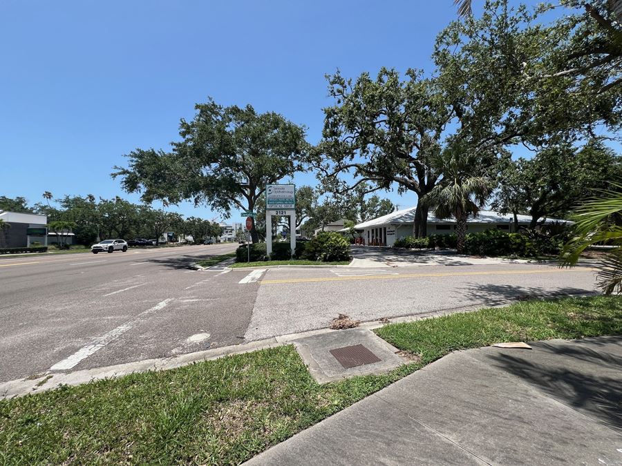 Medical Office 0.5 Miles from Sarasota Memorial Hospital
