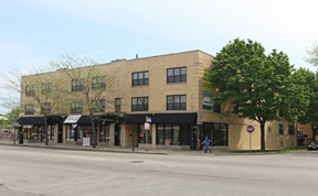 Chicago Street Retail – 100% Leased with Rent Upside