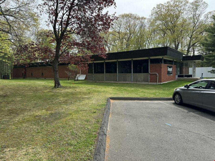14,994 SF Industrial Building