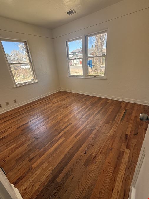 15 E Elm Ave.