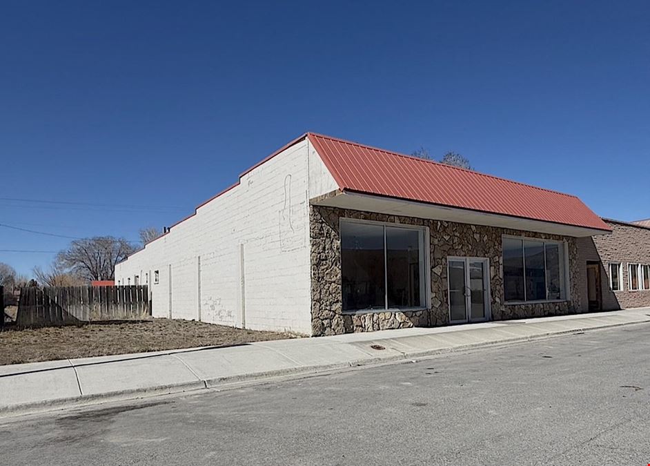 112 S Main St