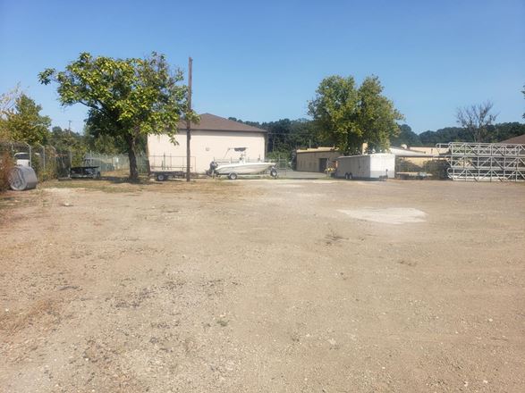 Preview of Industrial space for Rent at 8011 Pinewood Rd