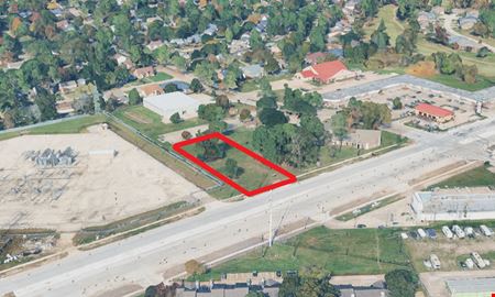 Preview of commercial space at 7927 FM 1960 E