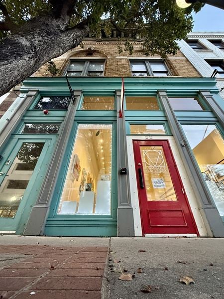 Preview of Retail space for Sale at 22 Campbell Ave SE