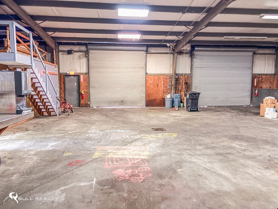 ±3,500 SF Freestanding Office/Warehouse
