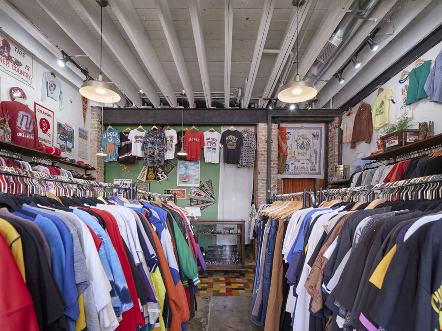 Walker Shops Retail