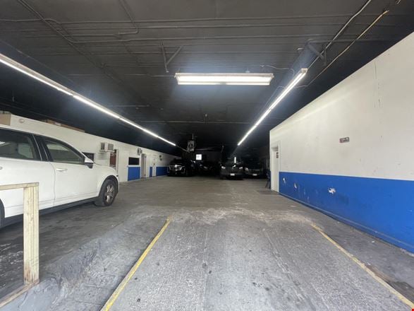 Preview of Industrial space for Rent at 4535 39th St