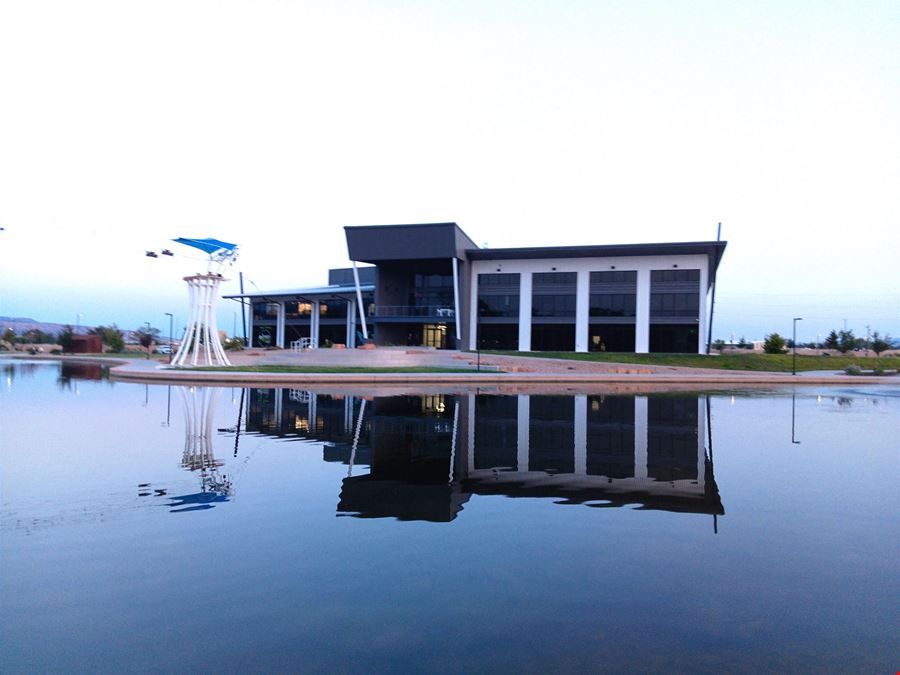 1601 RIVERFRONT DR