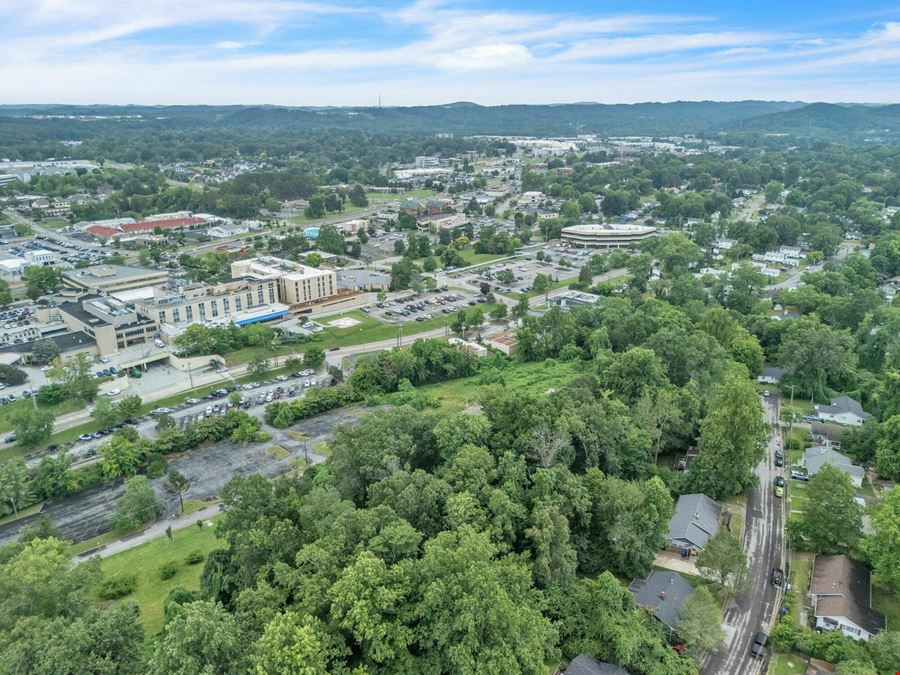 Oak Ridge Multifamily Development Opportunity
