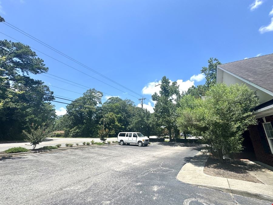 2105 Cromley Circle