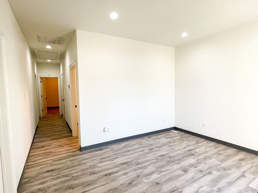 Renovated Industrial Investment off S Choctaw – 9% CAP